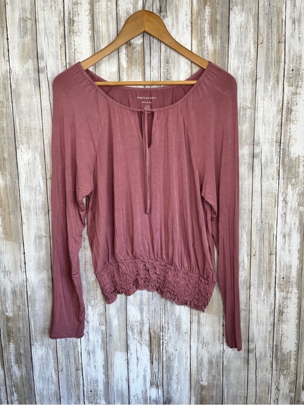NWT American Eagle Soft & Sexy Smocked Waist Blouse Large Mauve Pink Long Sleeve